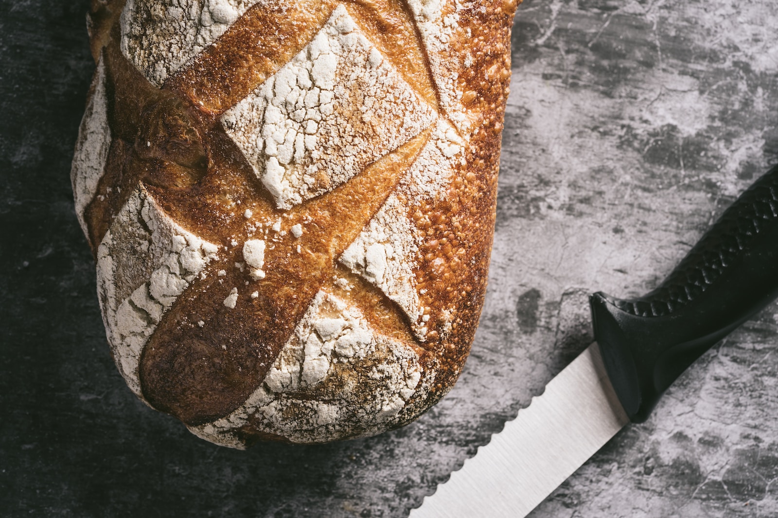 Choisir le meilleur couteau à pain actuellement !