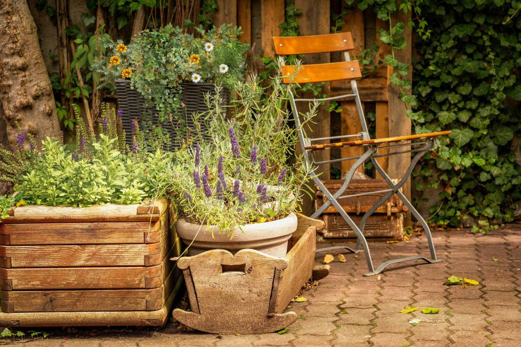 Comment choisir la chaise pliante parfaite pour votre jardin ?